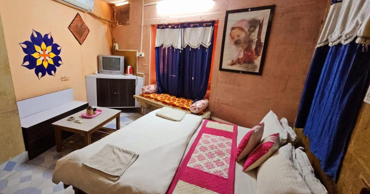 Nomadic Backpackers Hostel Jaisalmer Eksteriør bilde